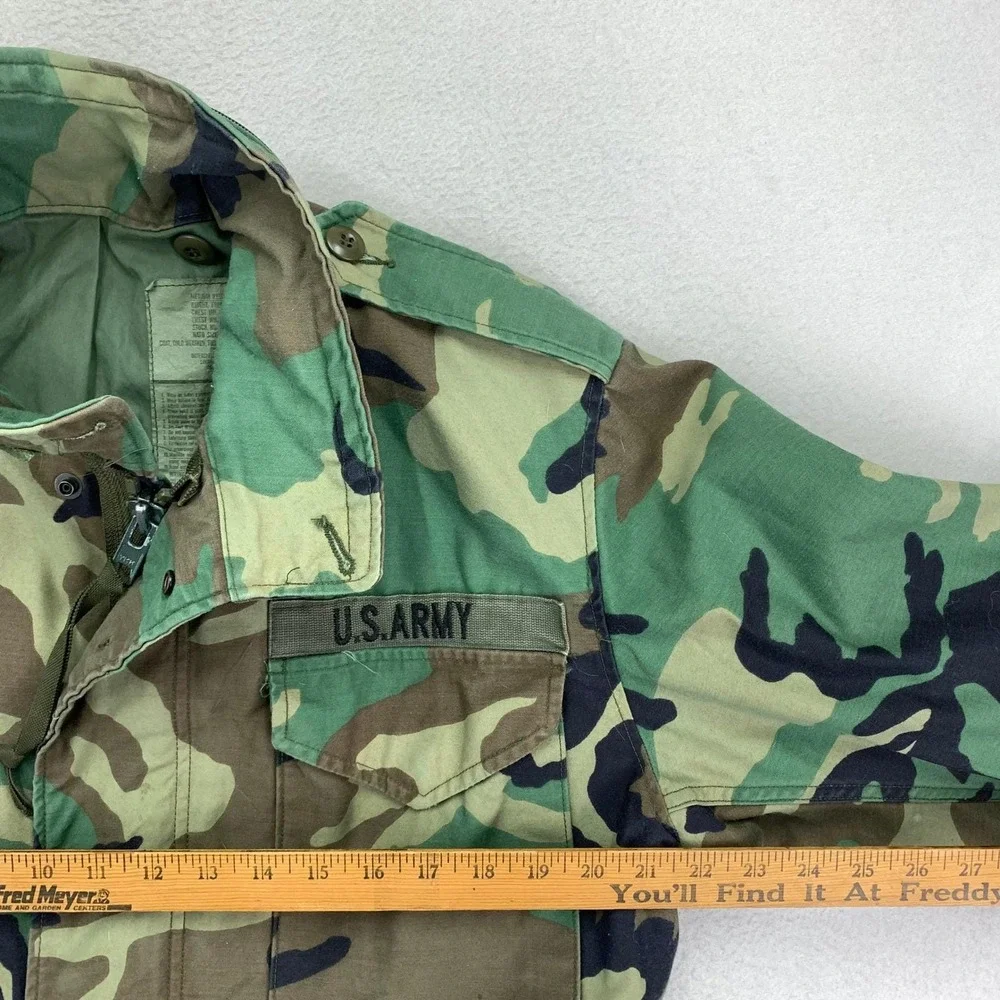 US Army Cold Weather Jacket Mens Medium Woodland‎ Camo Field Coat Military 90s